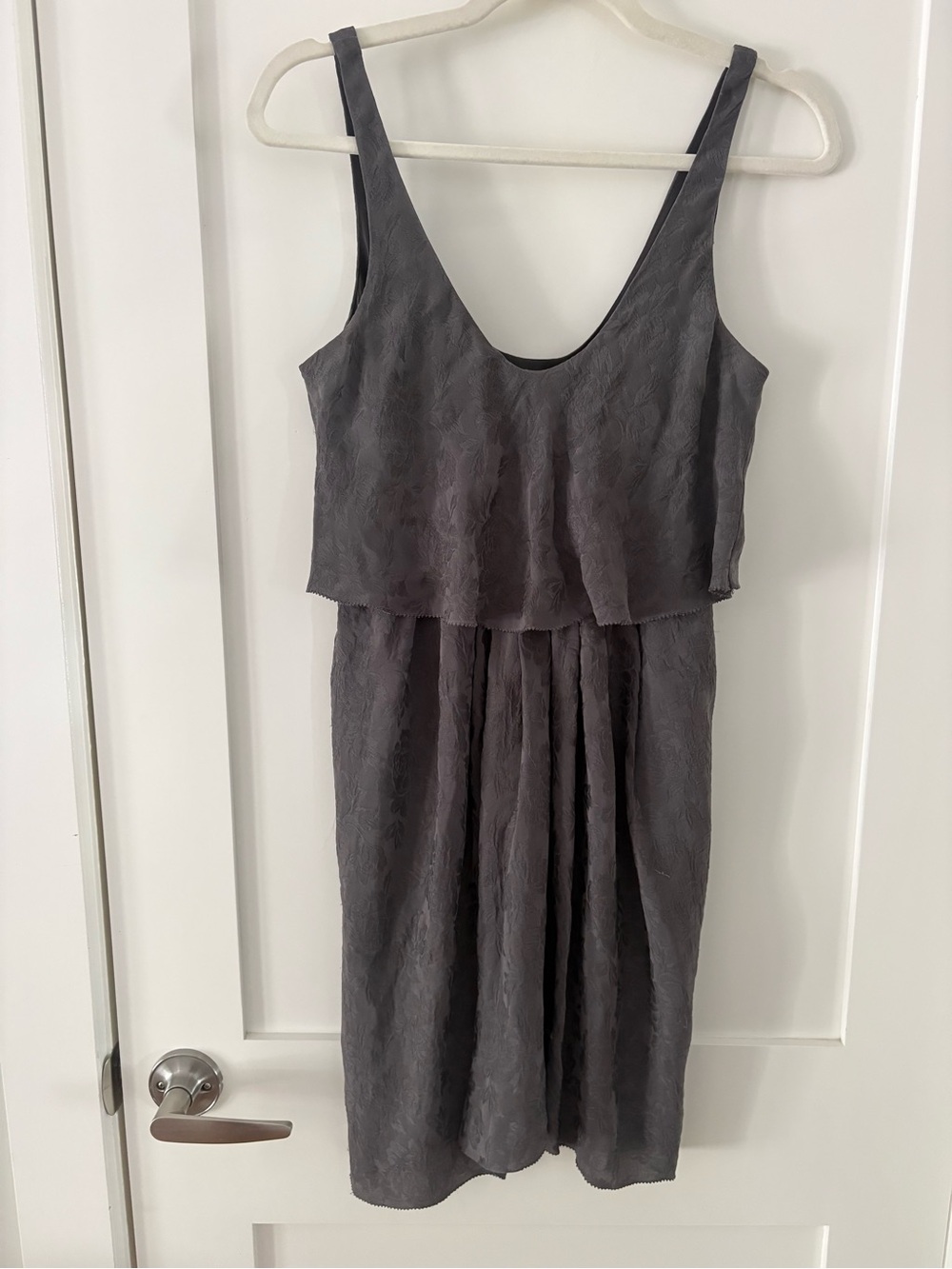 Aritzia babaton Charcoal Gray 100% silk jacquard slip dress Sleeveless size XS
